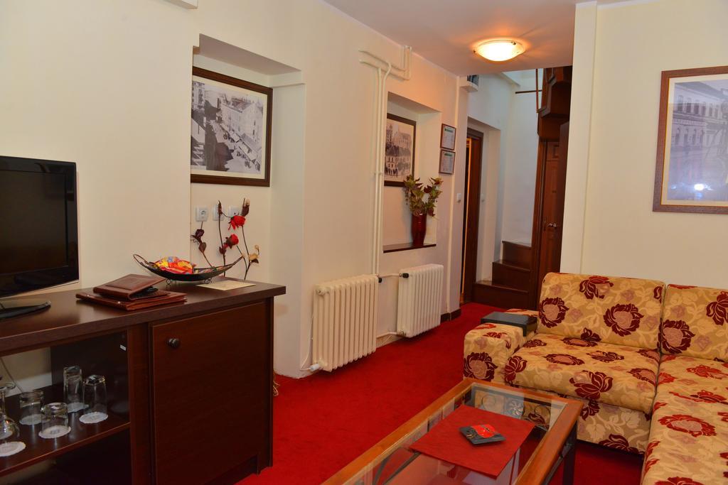 Manjez Centar Belgrado Quarto foto
